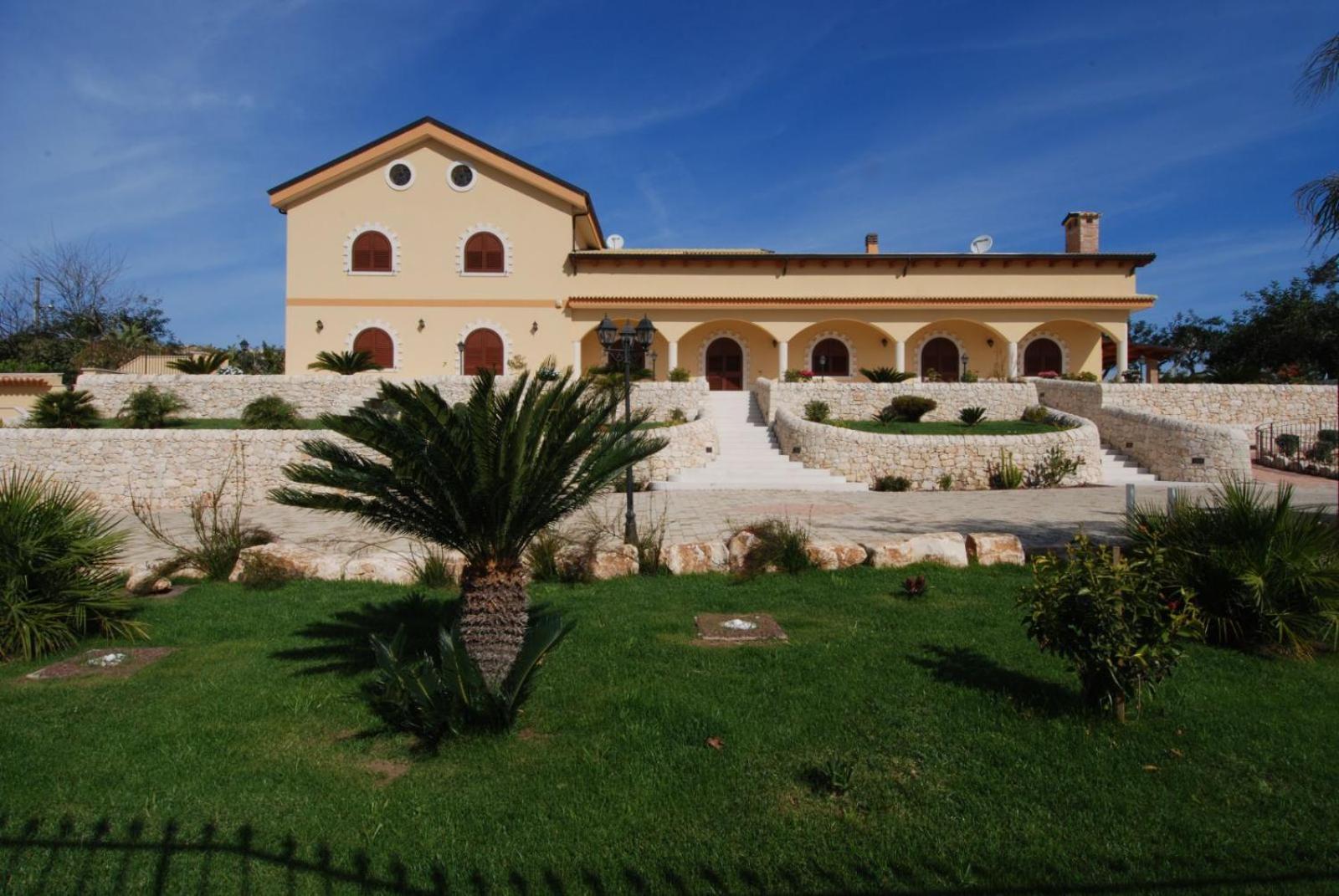 Villa Giulia - Sicilian Luxury Garden Punta Secca Bagian luar foto