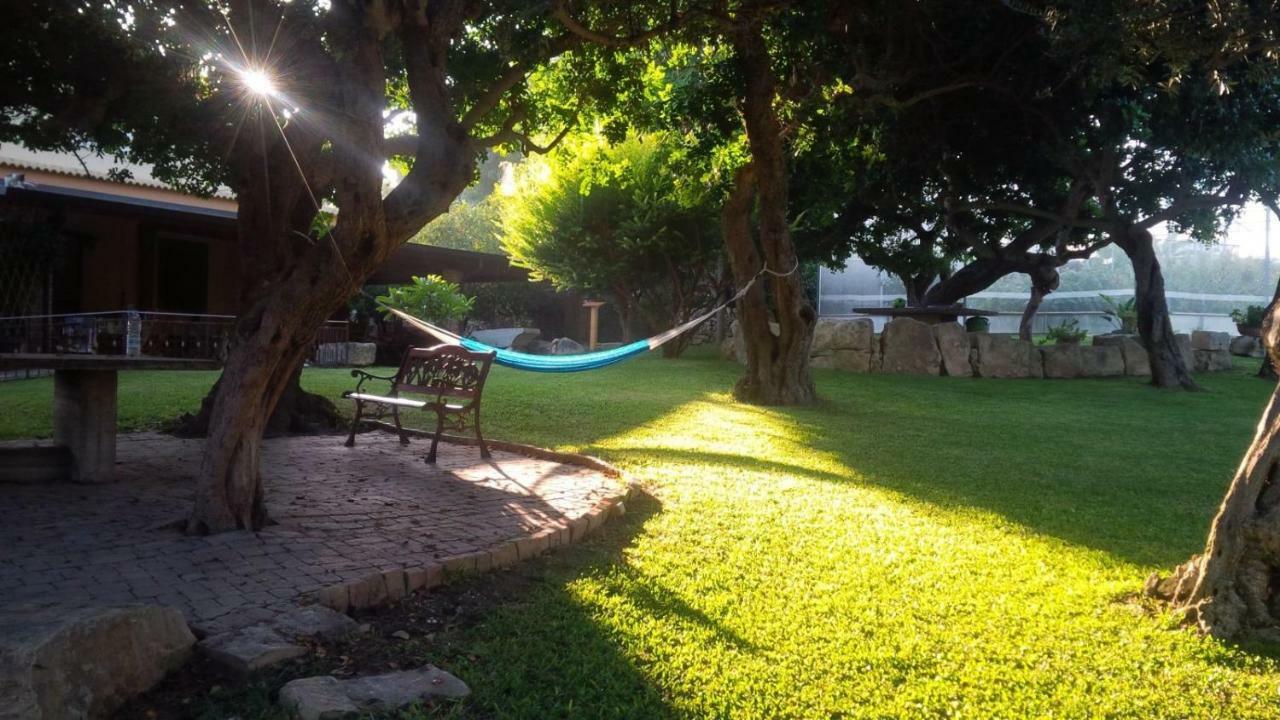 Villa Giulia - Sicilian Luxury Garden Punta Secca Bagian luar foto