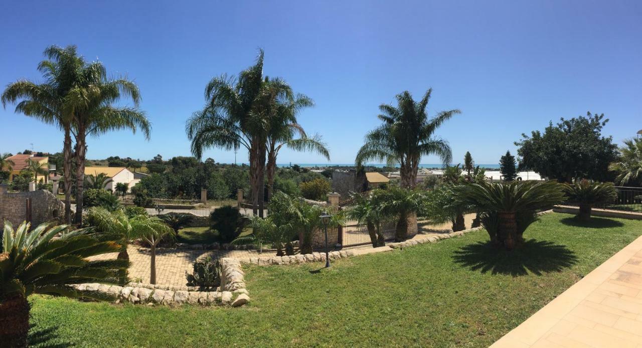 Villa Giulia - Sicilian Luxury Garden Punta Secca Bagian luar foto